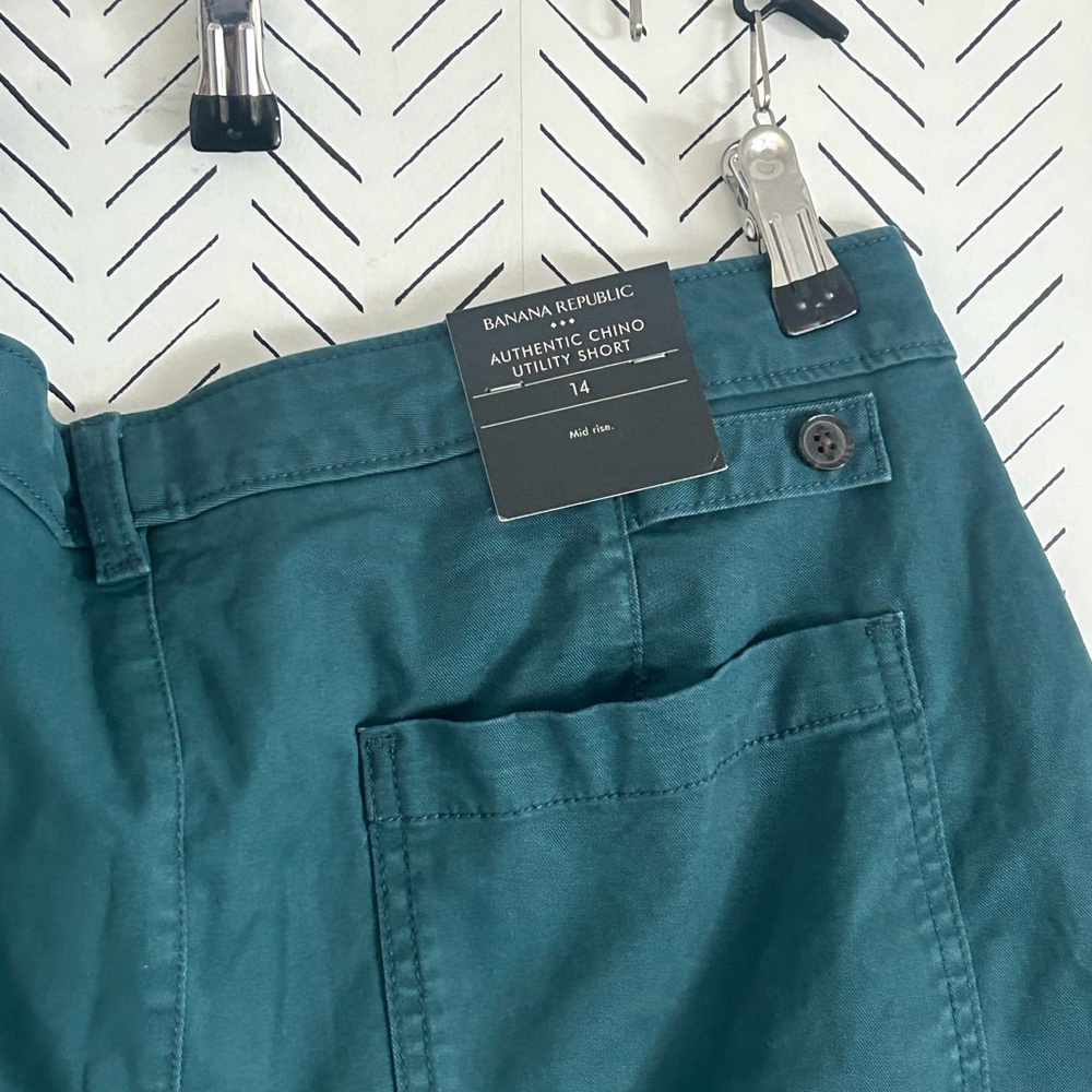 Banana Republic Teal Chino Utility Shorts - Picture 3 of 11